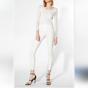 BEULAH Style Women's White Skinni  pull on jeans size S